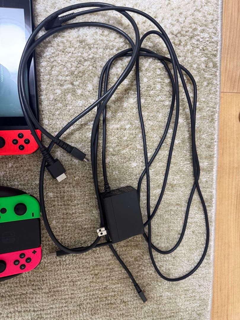 Nintendo Switch 本体 青/赤/ピンク/緑Joy-Con