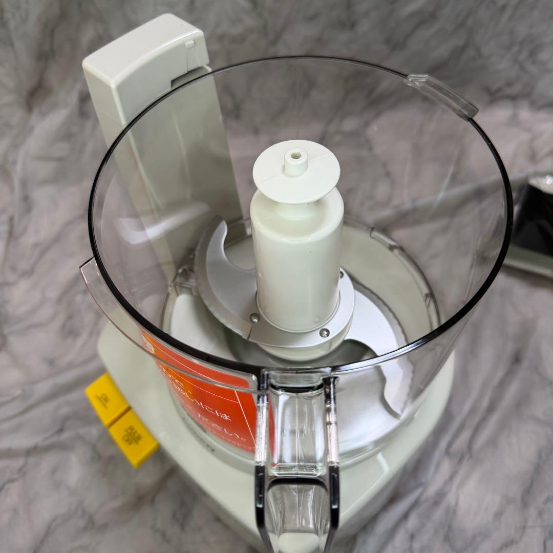 未使用 Amway フードプロセッサー 各種アタッチメント付きE3288-J