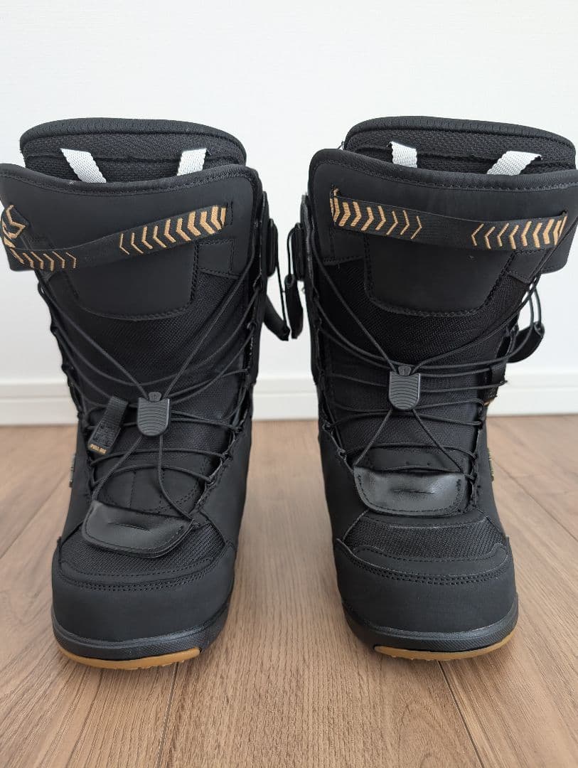 【極美品】DEELUXE ID スノーボードブーツ 黒　25cm