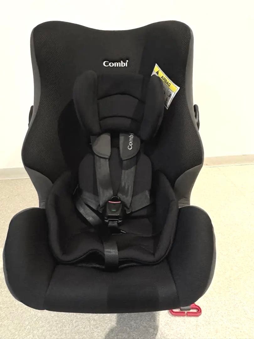Combi コンビ チャイルドシート ウィーゴロング HI