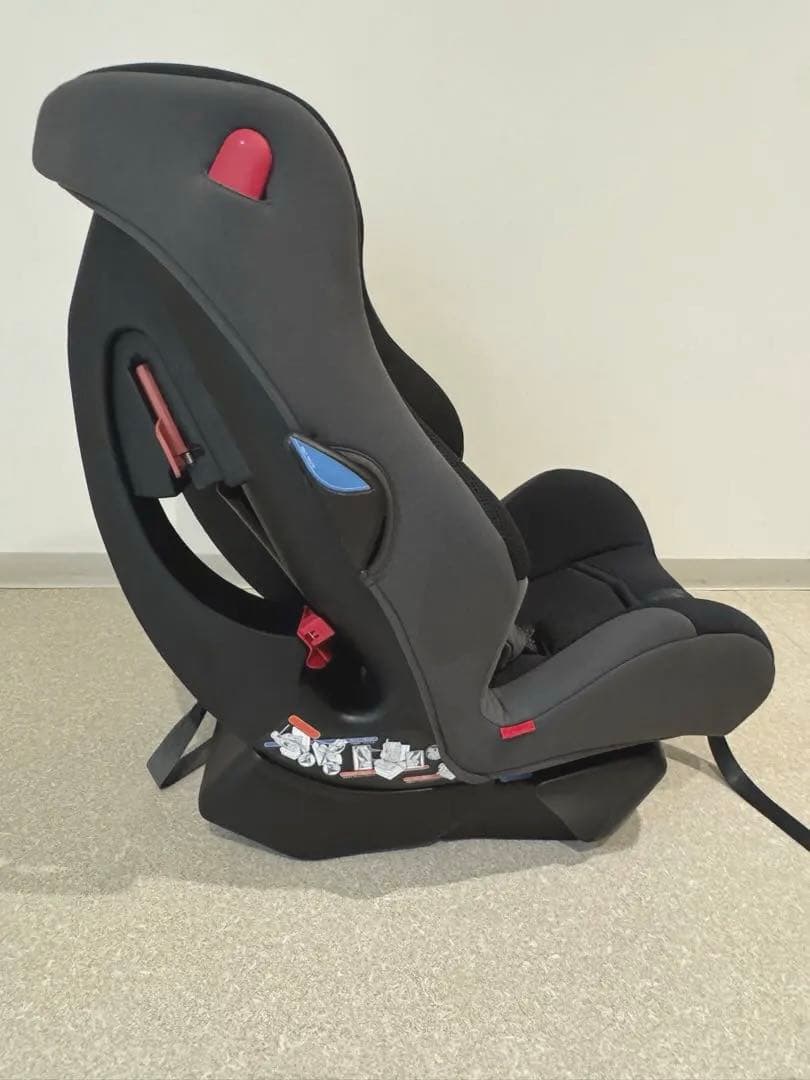 Combi コンビ チャイルドシート ウィーゴロング HI