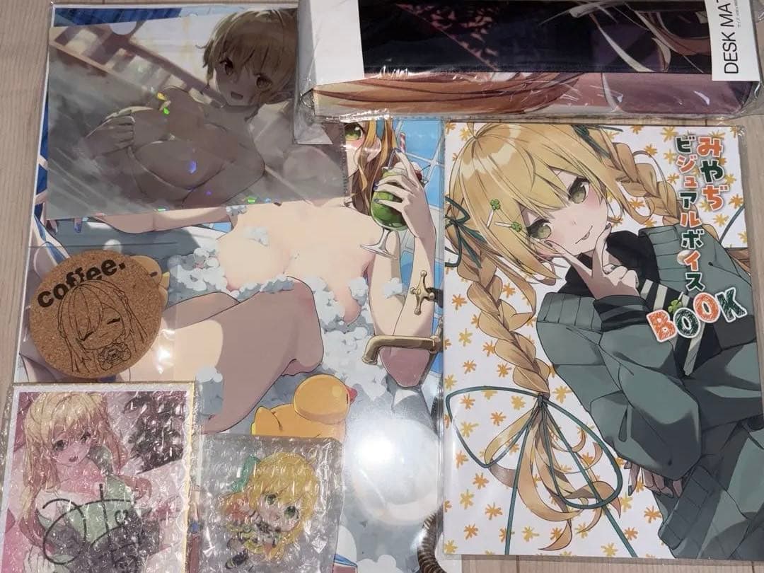 【新品・未開封】みやぢビジュアルボイスブック グッズ特典付き 7点