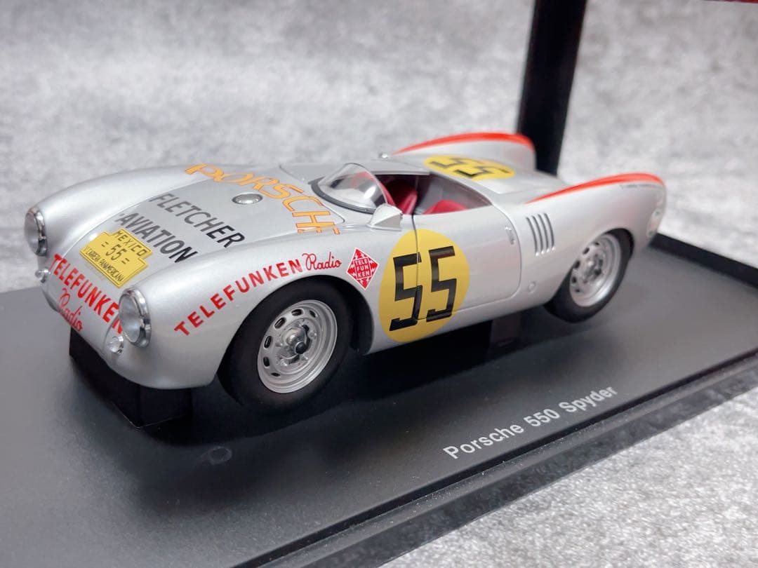 autoart 1/18 ポルシェ 550スパイダー 1954 クラス優勝
