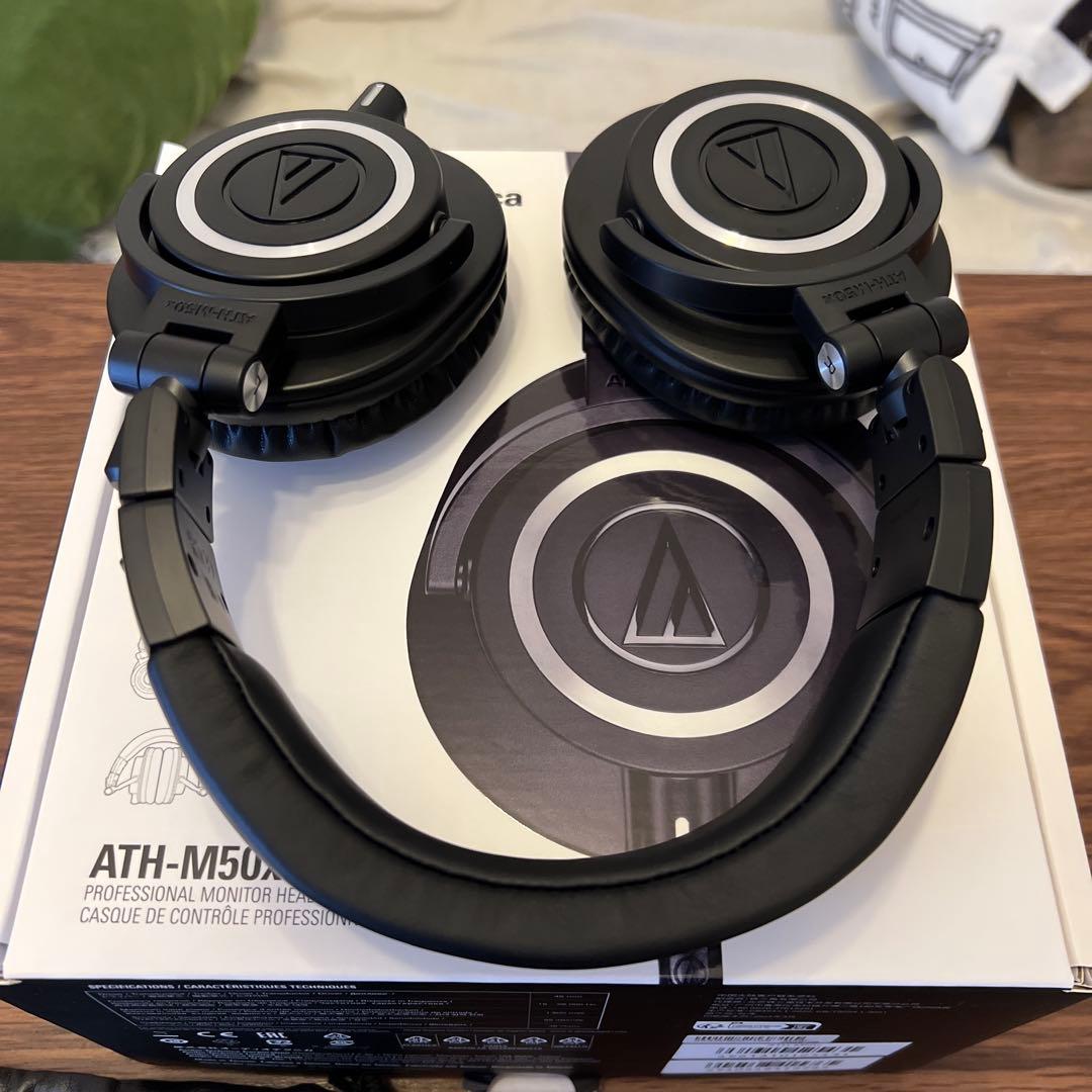 【美品】audio-technica ATH-M50x ヘッドフォン（有線）