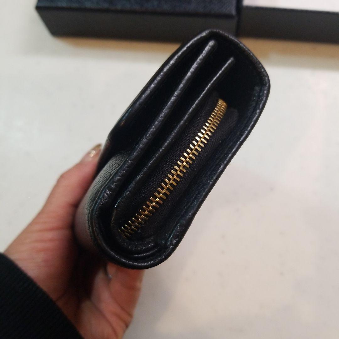 PRADA 三つ折り財布 ダイノレザー