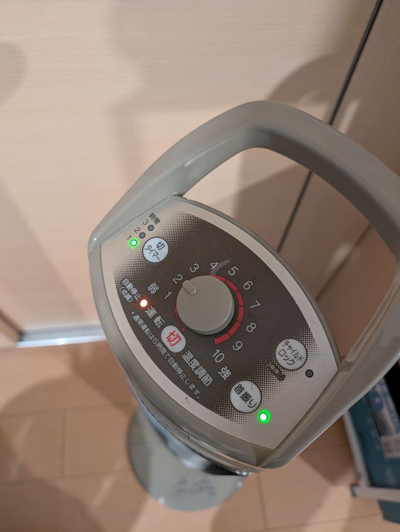 CORONA タワー型セラミックファンヒーター