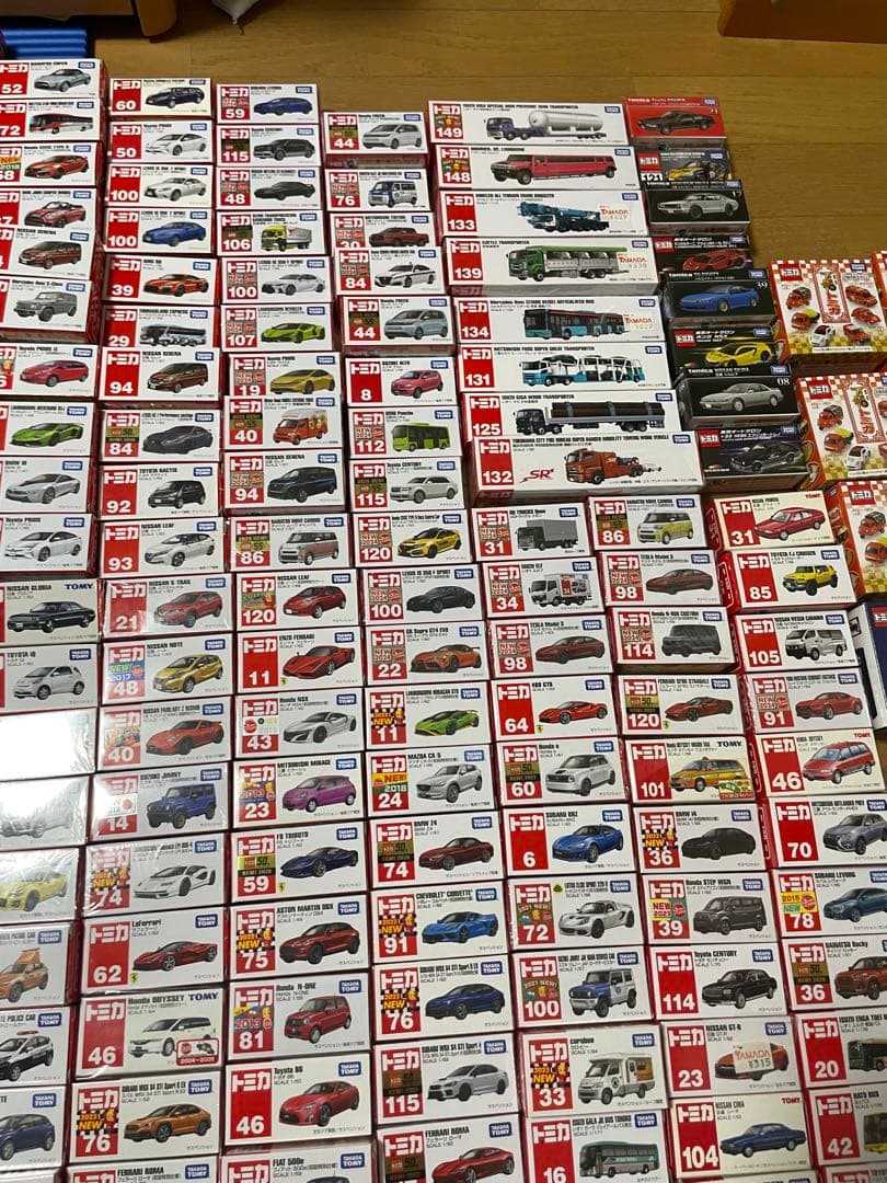 トミカ　絶版　まとめ売り　465台