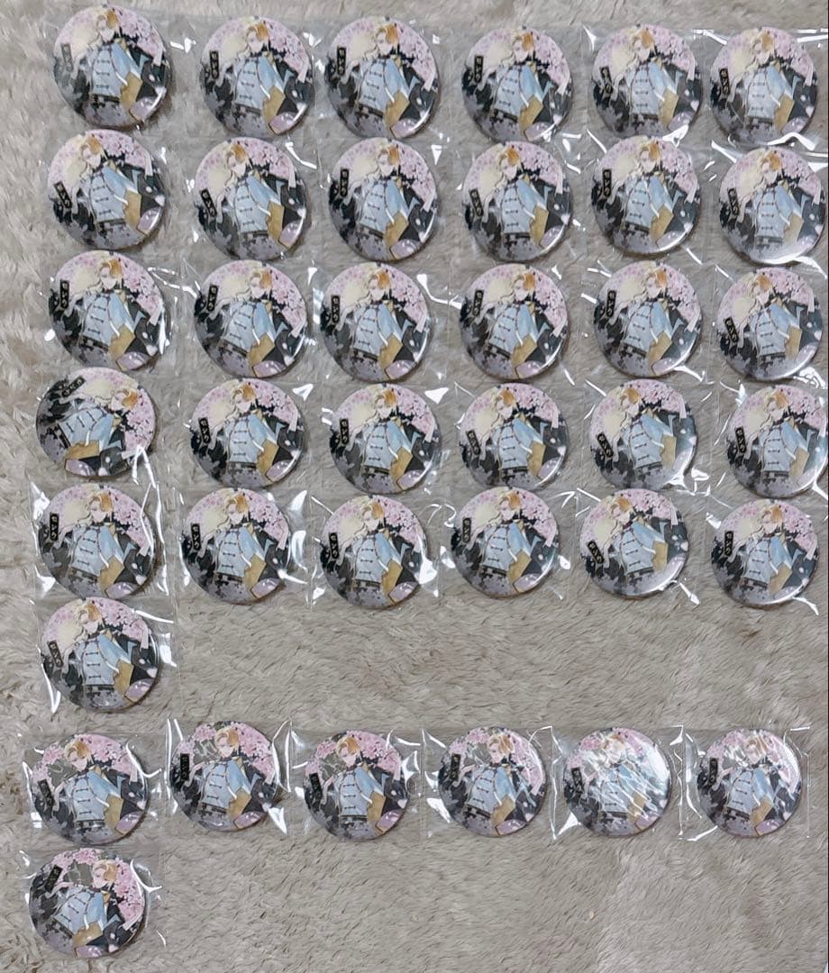 浦島坂田船　缶バッジ　春ツアー2025 月　ユエ　ゆえ