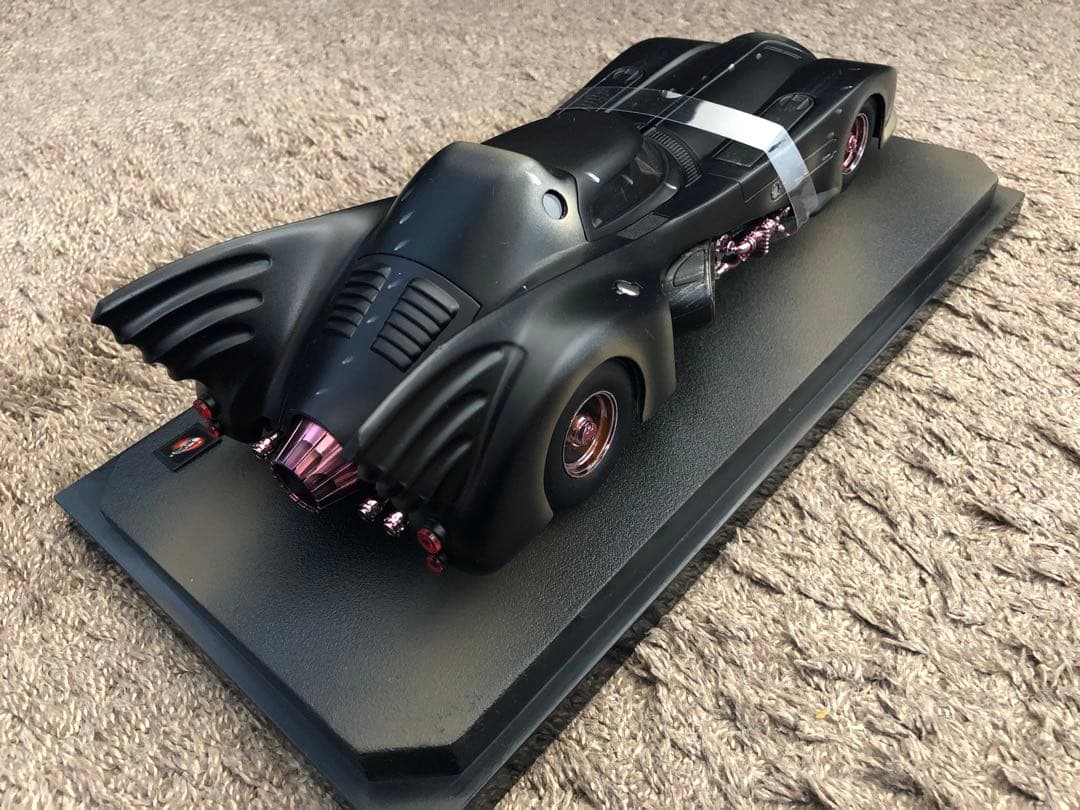 ★極美品・希少★バットモービル 1989版 バトルダメージver ホットウィール