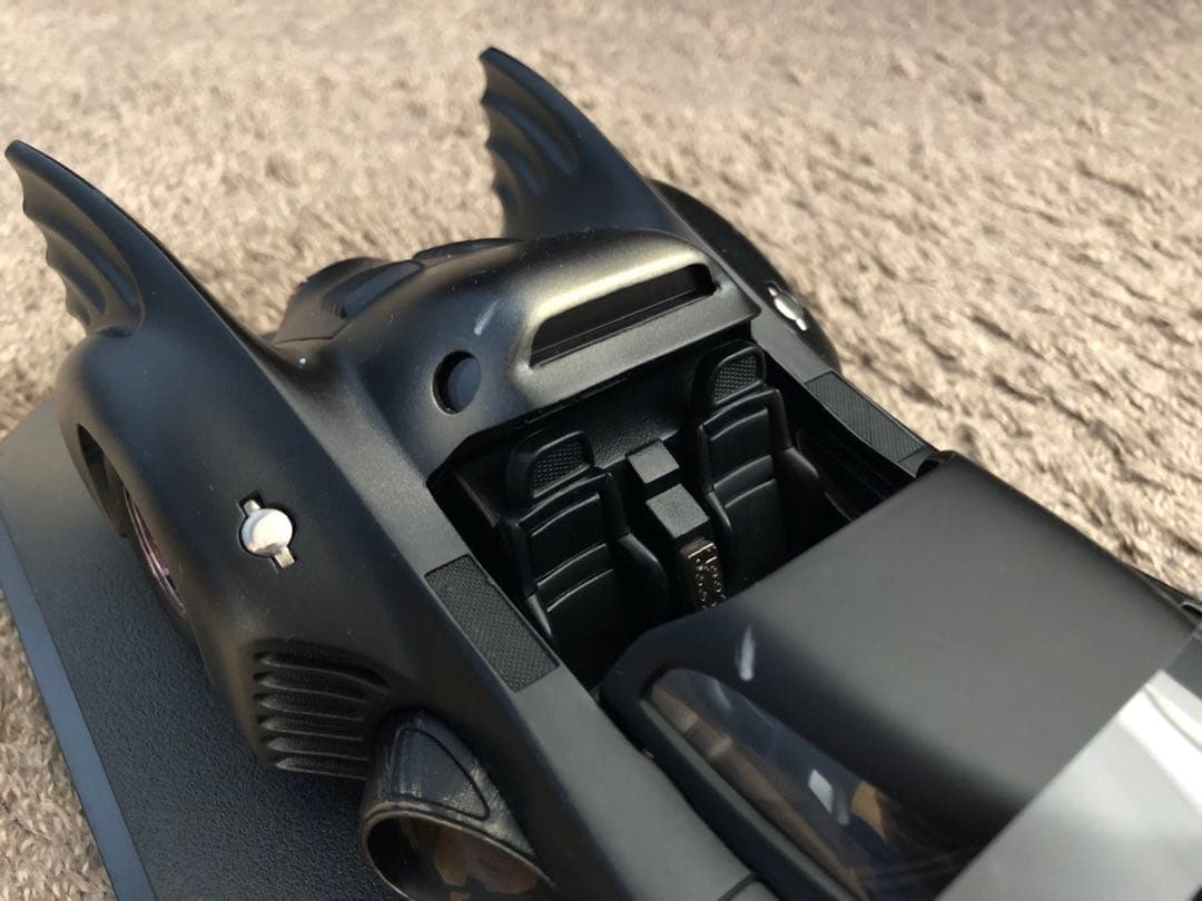 ★極美品・希少★バットモービル 1989版 バトルダメージver ホットウィール