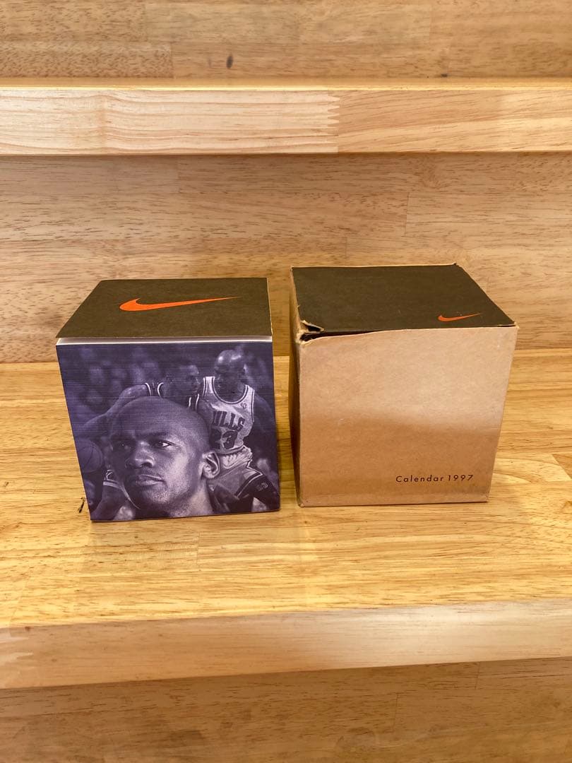 デッドストックNike1997年ナイキ卓上カレンダーjordan野茂90s非売品