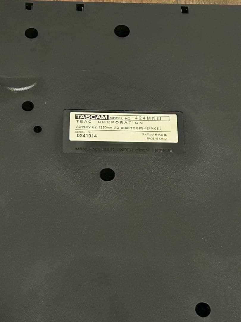 配信機器・PA機器・レコーディング機器 151 TASCAM PORTASTUDIO 424 MK III