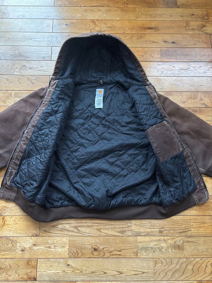 Carharttアクティブジャケット ブラウン XLサイズ