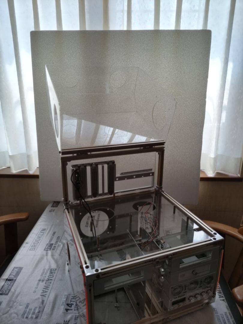 自作ケース　フルオリジナル　ATX　LUBICフレーム　ケースのみ