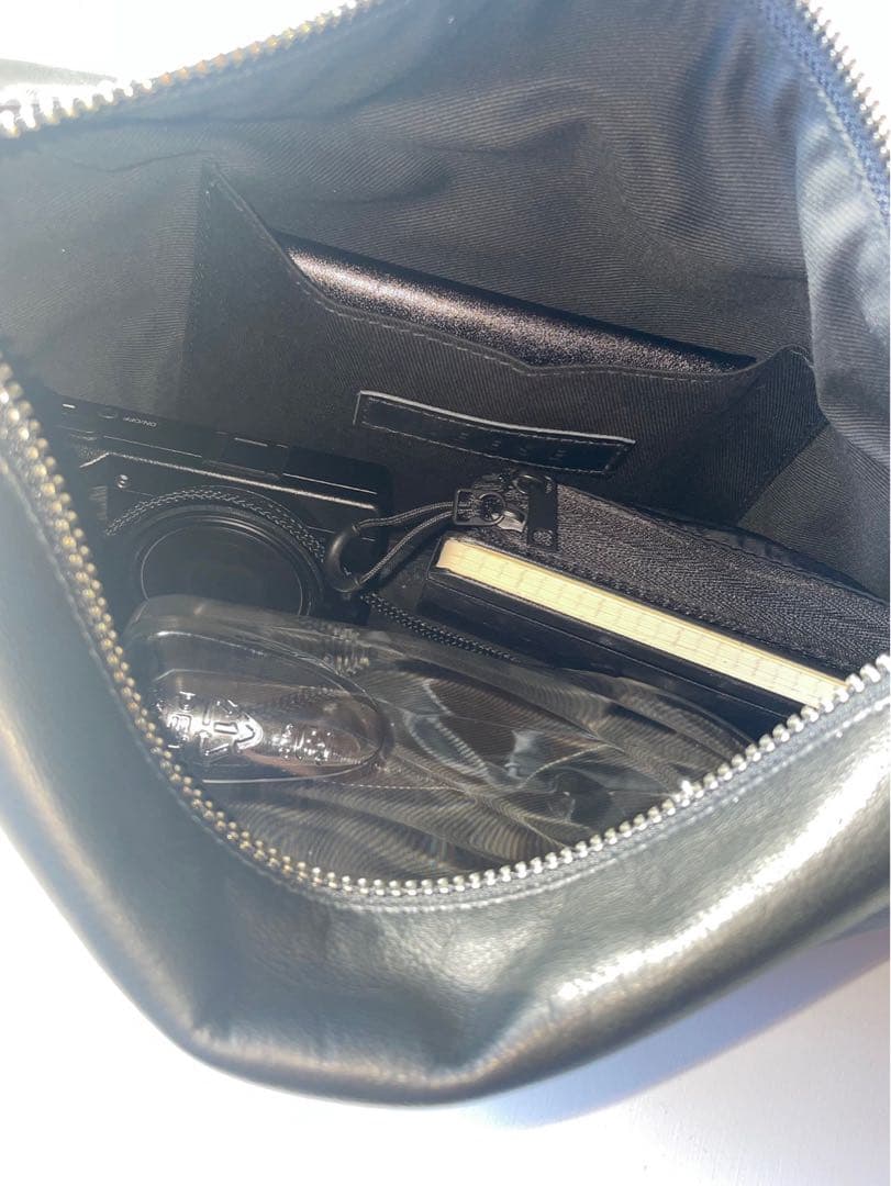 KEESE レザーハンドバッグ トートバッグ Mサイズ レディース ブラック 黒