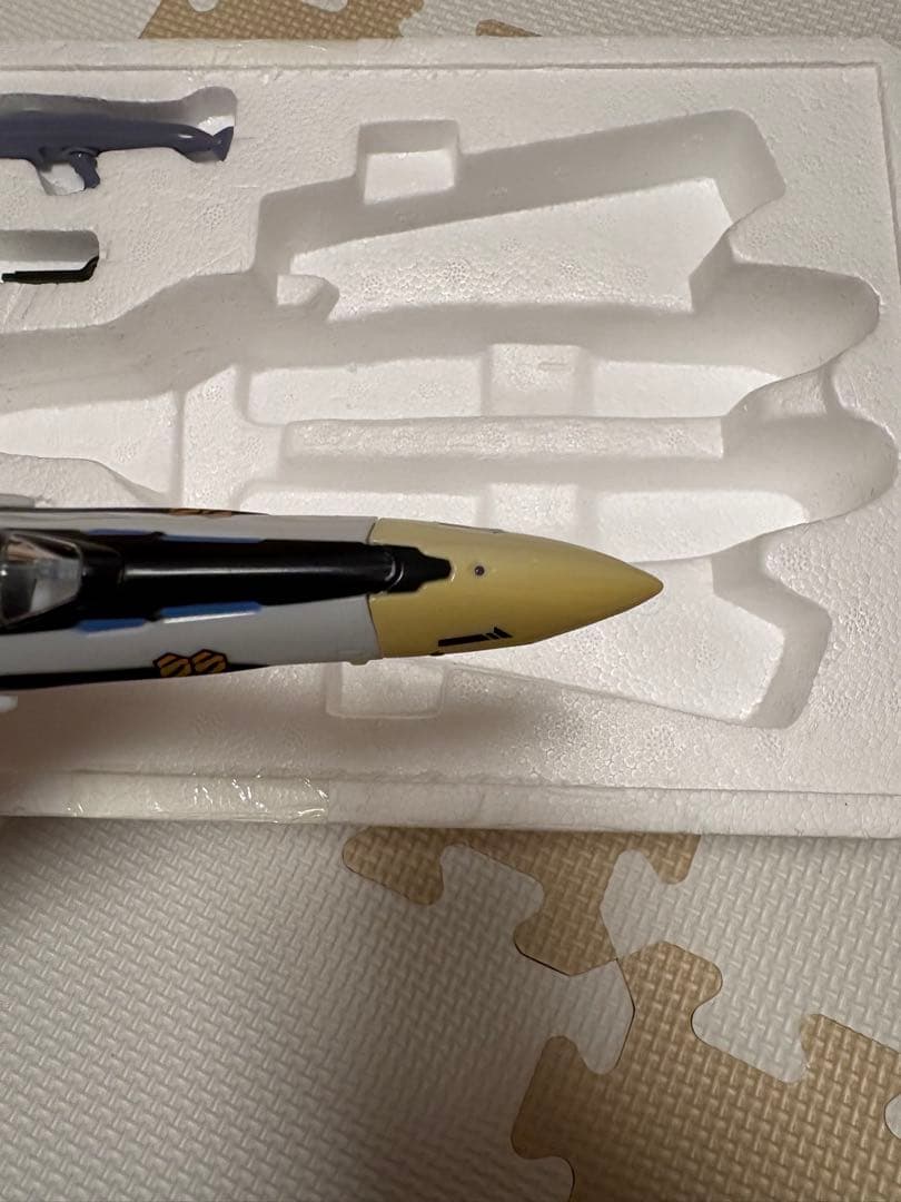 DX超合金　VF-25Fトルネードメサイア（アルト機）　旧バージョン