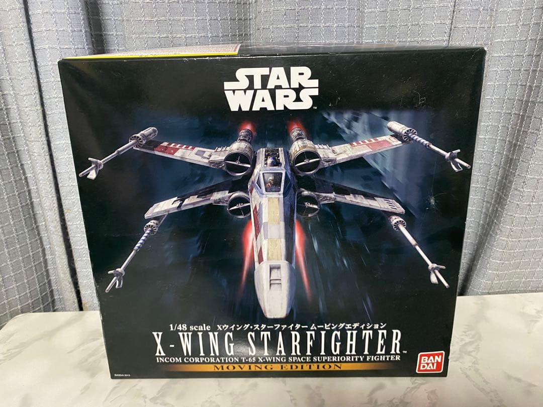 スターウォーズ　1/48 Xウイング・スターファイター　ムービングエディション