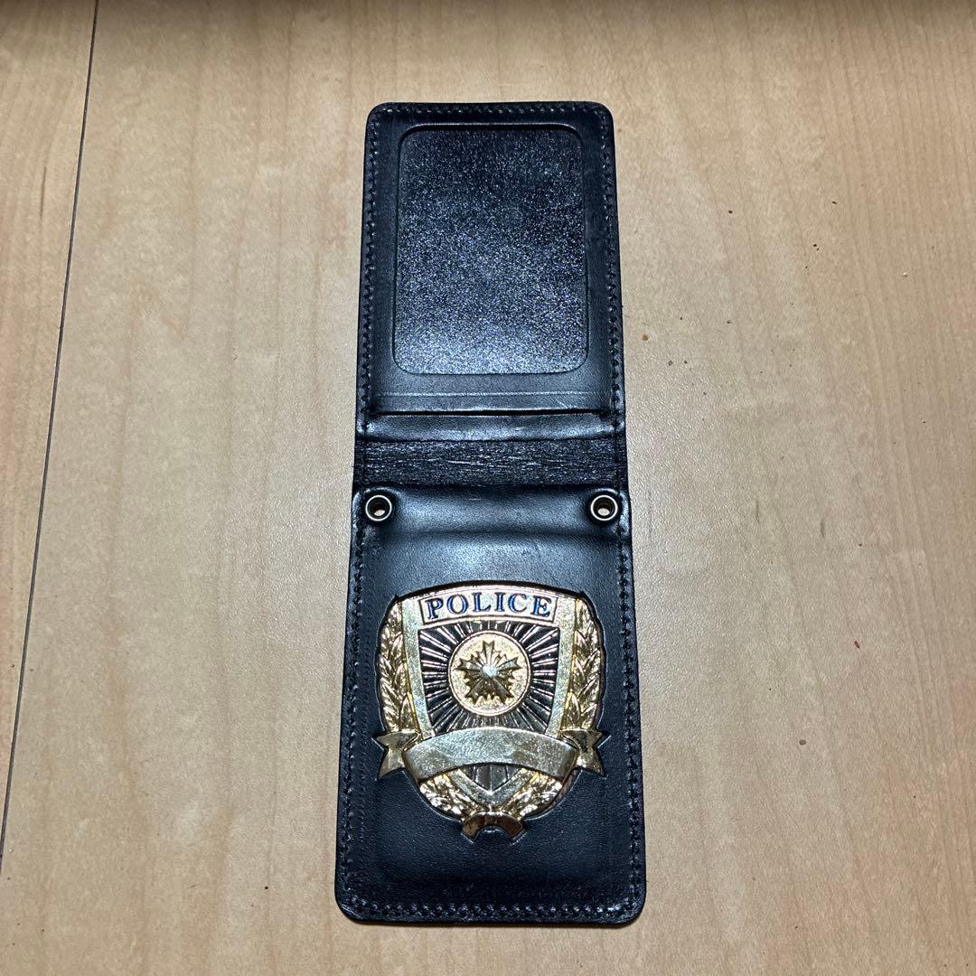 警察手帳レプリカ　小道具・撮影用　廃盤