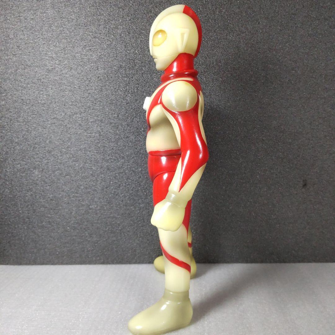 楳図かずお版　ウルトラマン＆バルタン星人　グローver.　２体セット