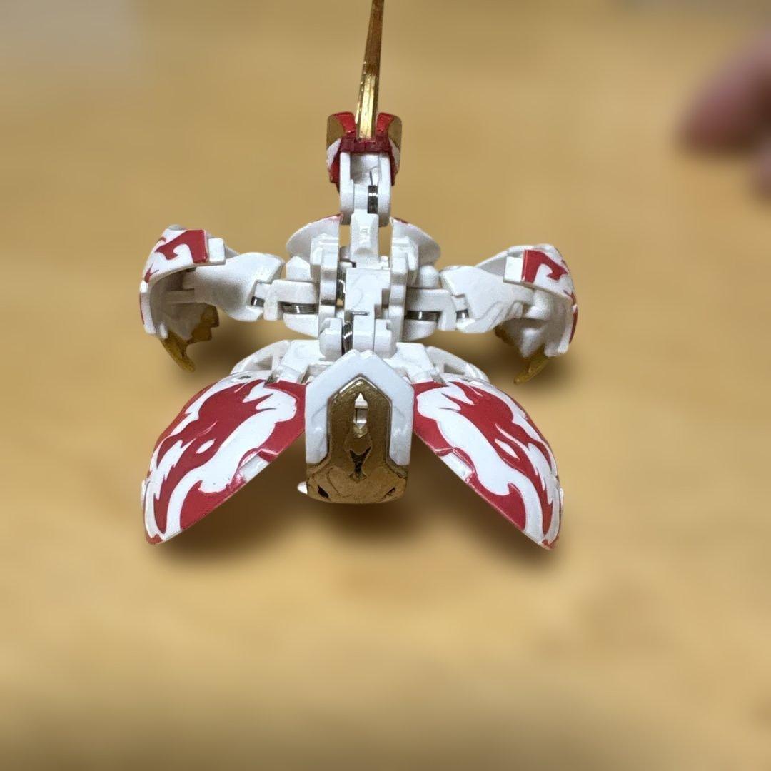 爆丸 天ドラガオン マグネットカード付属