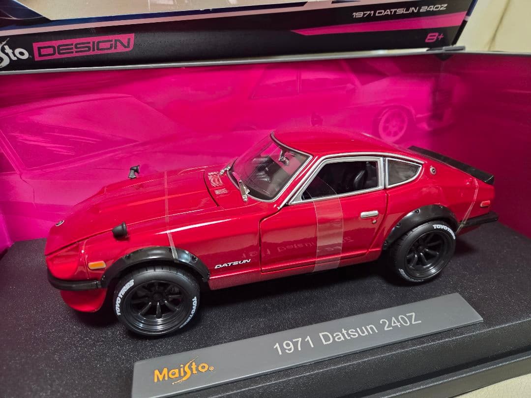 Maisto 1971 Datsun 240Z 1/18 フェアレディZ 模型