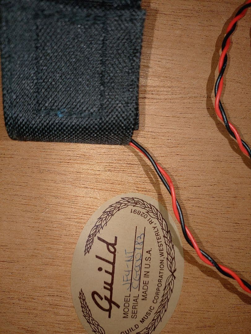 Guild JF4-NT　 製造年1990年〜1993年頃 専用ハードケース付属