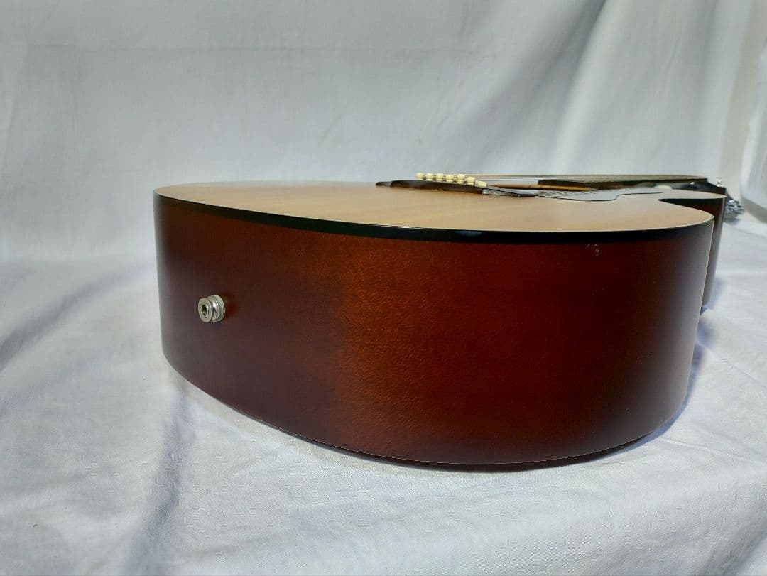 Guild JF4-NT　 製造年1990年〜1993年頃 専用ハードケース付属