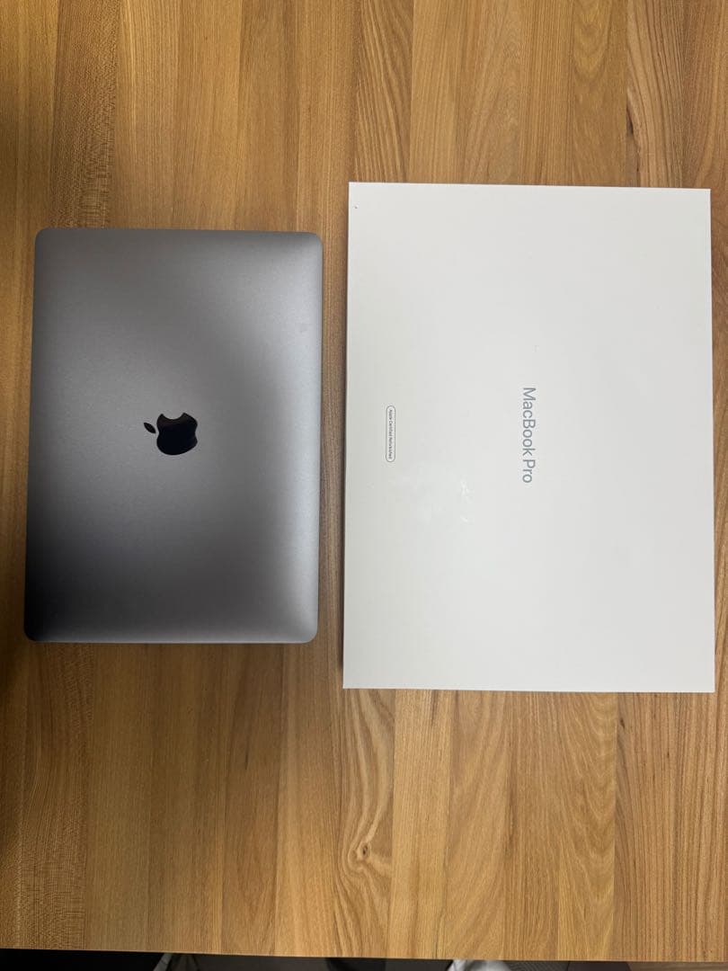 MacBook本体 MacBook Pro 2022 M2