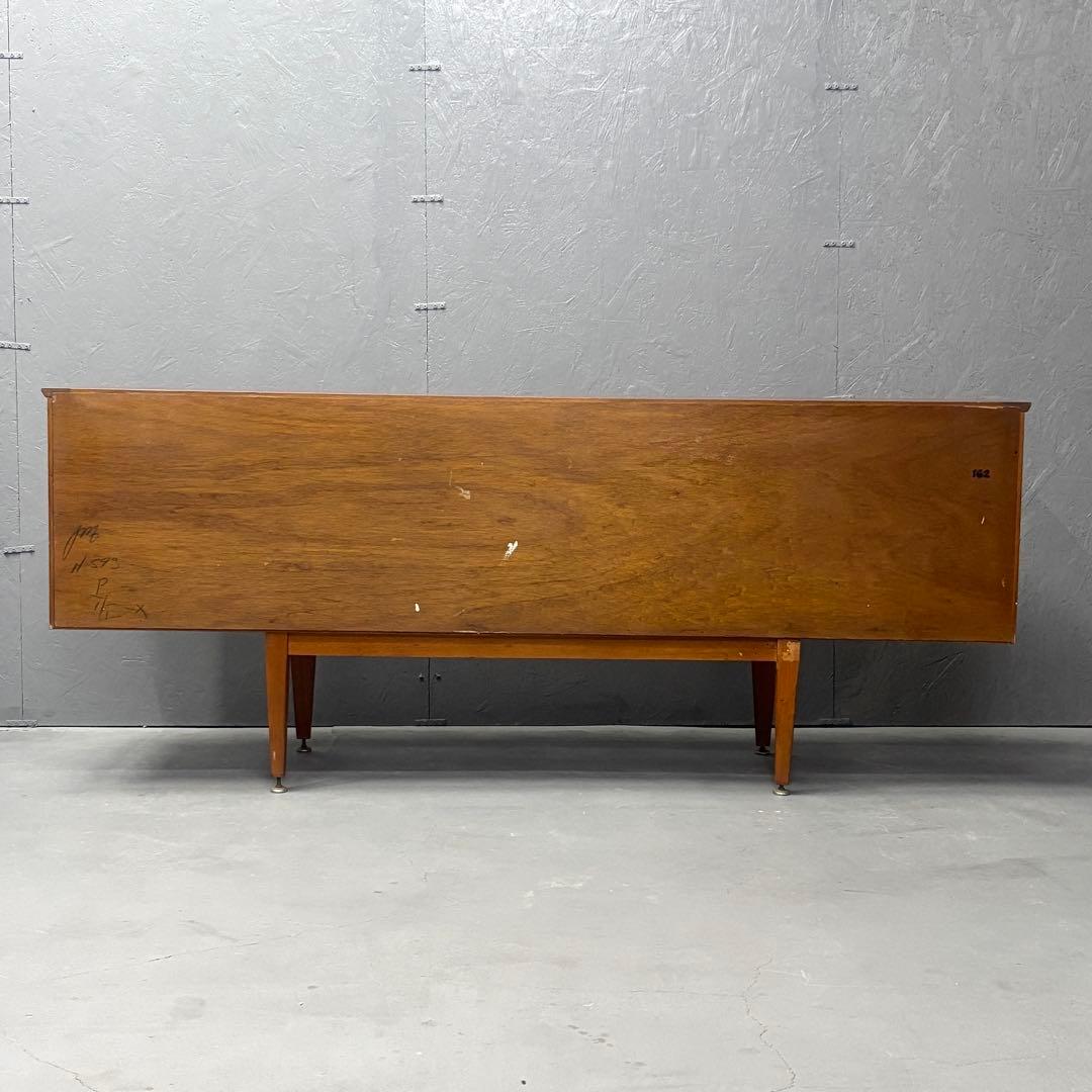 英国 Jentique(ジェンティーク) ヴィンテージ サイドボード(401)