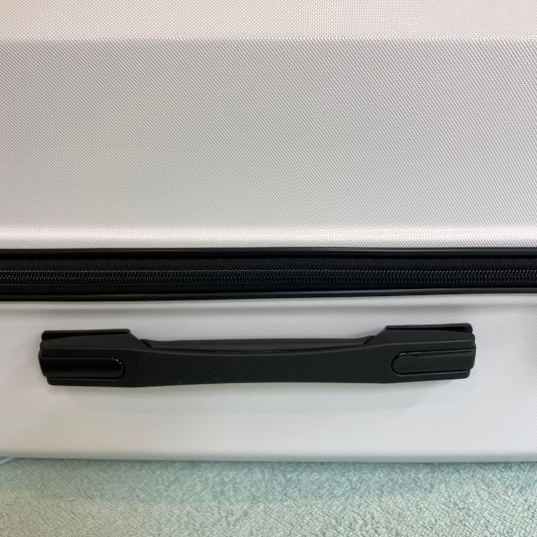 新品　GRIFFIN LAND Mサイズ キャリーケース　スーツケース　ホワイト