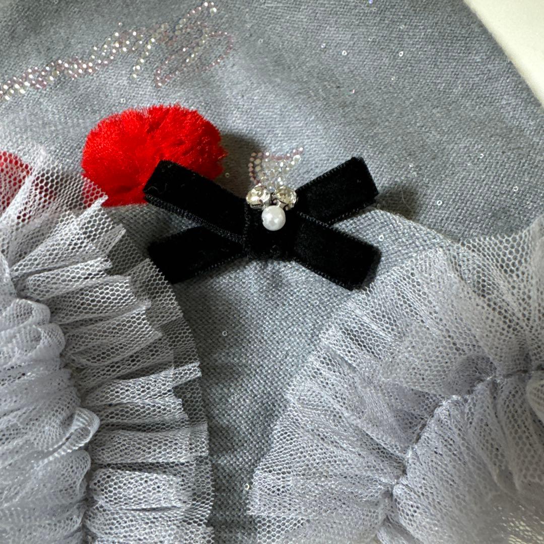 犬服 グレー チェリー刺繍 フリル付き