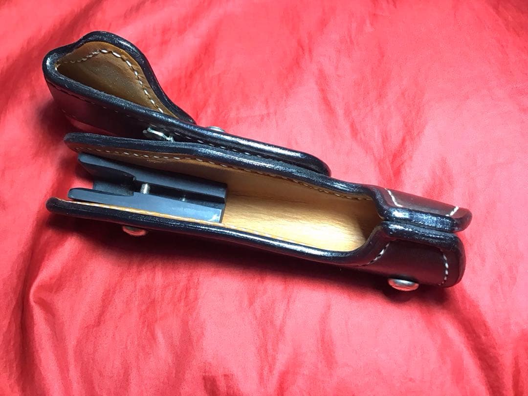 KEIN製　実物革製1911競技用ホルスター 右用ブラウン　未使用品