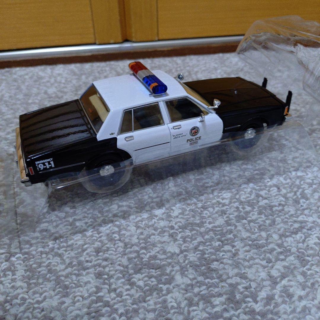 グリーンライト　シボレーカプリス　LAPD仕様