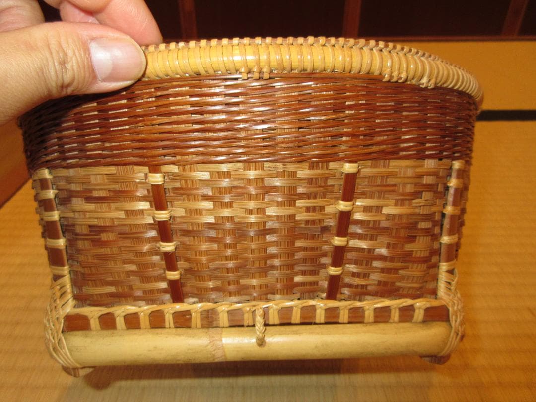 送料込【逢絢亭】茶道具 炭斗 伏見篭 炉用 木製 石田竹美斎 共箱入り