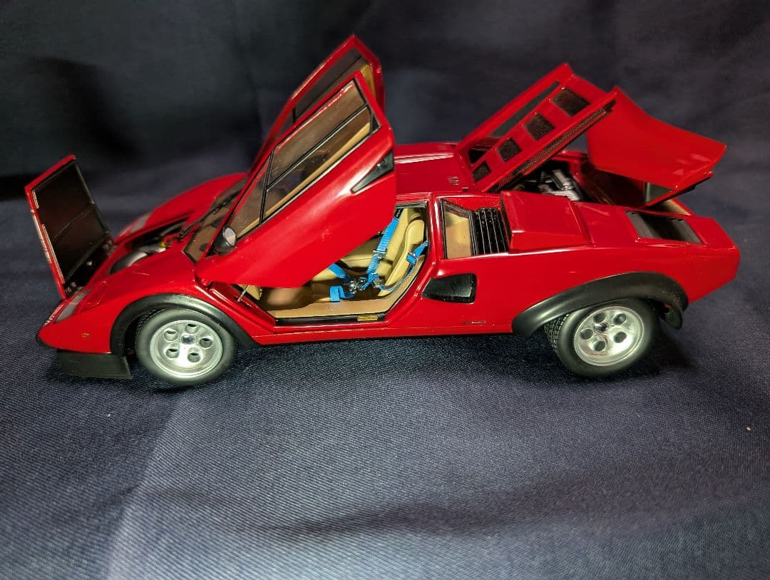 京商1/18 Lamborghini Countach LP500S WW