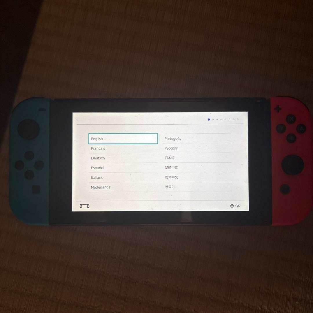 Nintendo Switch 本体 青と赤