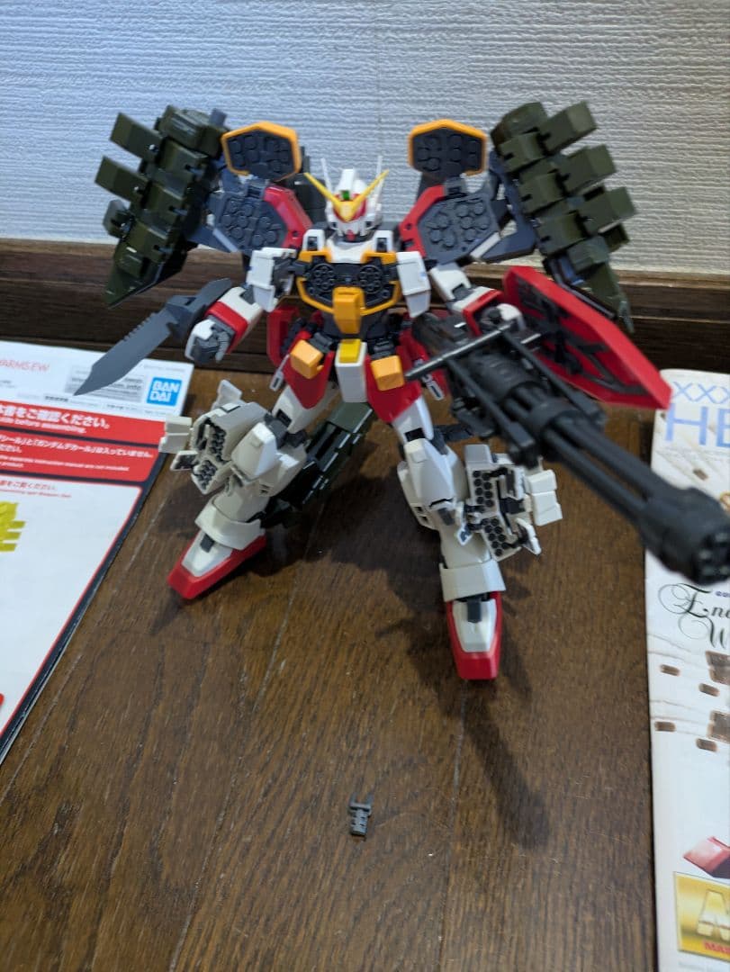 プラモデル ガンダム　ガンプラ　MG ヘビーアームズ　イーゲル装備　ジャンク