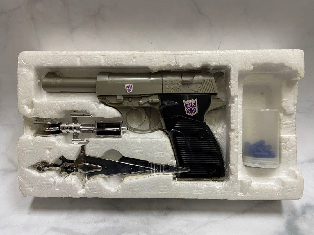 16 トランスフォーマー デストロン/破壊大帝 メガトロン