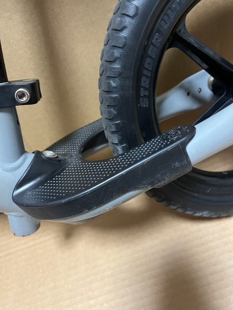 ストライダー × 神山隆二 スポーツモデル STRIDER Sport グレー