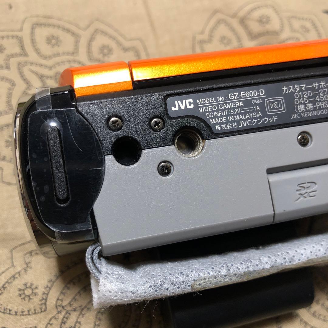 ほぼ新品 JVC Everio GZ-E600 ビデオカメラ 完品