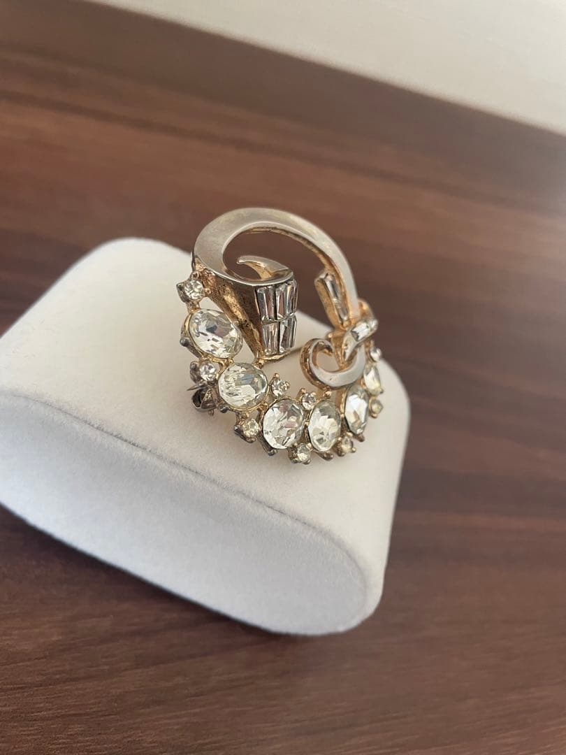 希少　トリファリ　TRIFARI PAT PEND サークル　ブローチ ゴールド