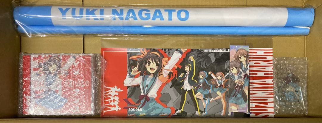 非売品　涼宮ハルヒの憂鬱 長門等身大タペストリー　➕　グッズ 5点セット