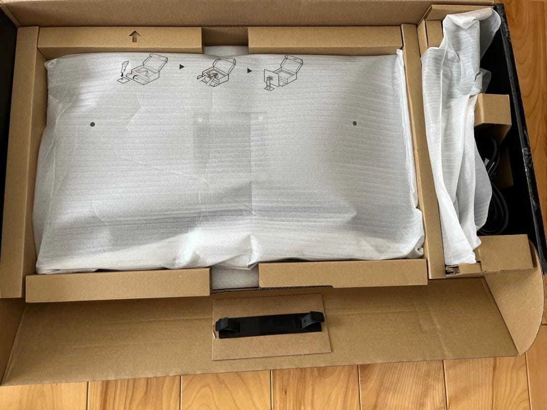 Dell U2720QM 27インチ 4K IPS Display HDR400