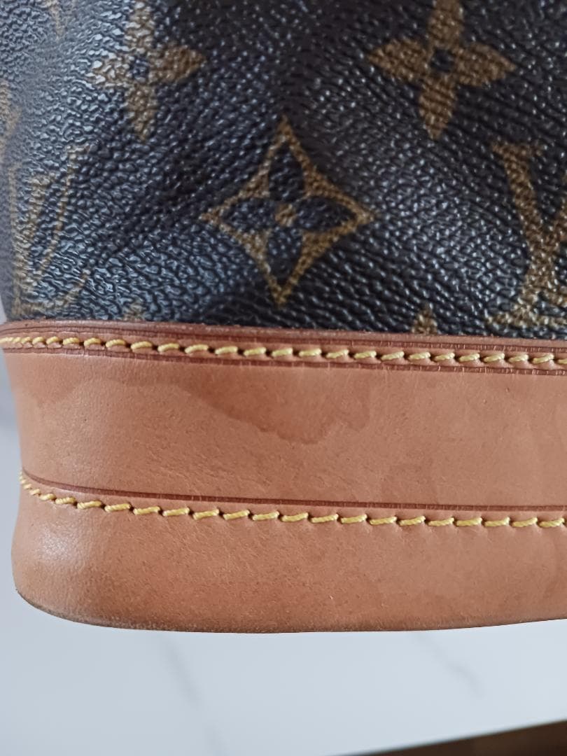 【美品】Louis Vuitton モノグラム ノエ