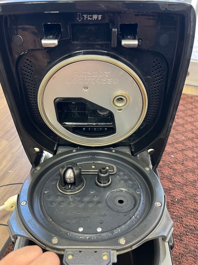 雪*様 象印(ZOJIRUSHI) 炊飯器 炎舞炊き NW-KB10 5.5合