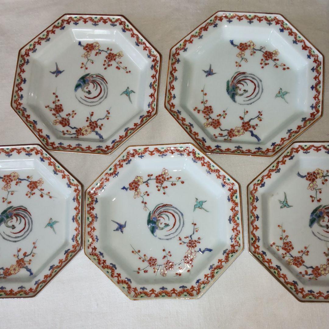 人間国宝十二代柿右衛門‐花鳥文八角皿