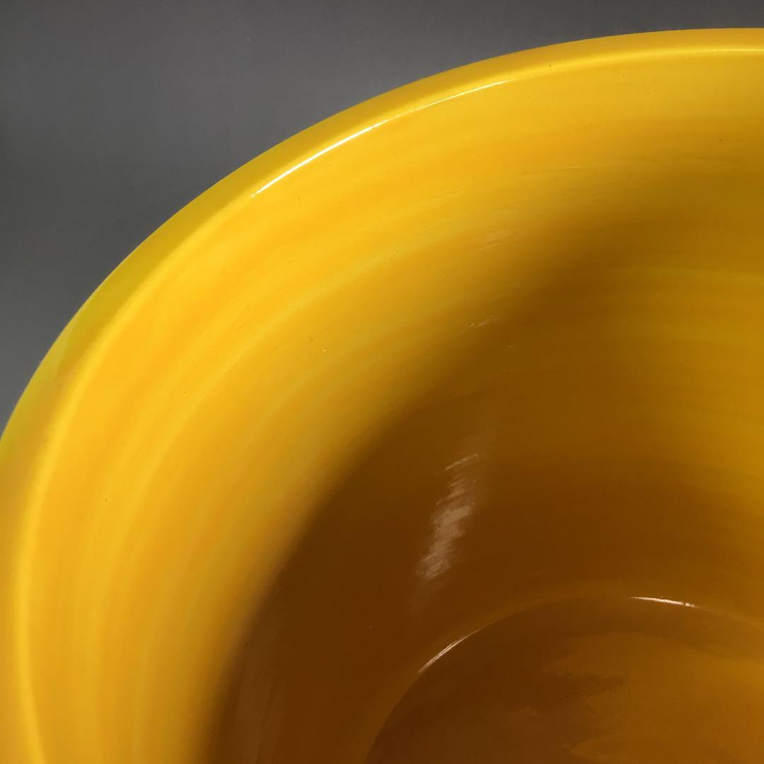 Ｐ９４８　水指　『平安　高野昭阿弥造』『黄交趾』『金彩竹之図』　共箱　茶道具