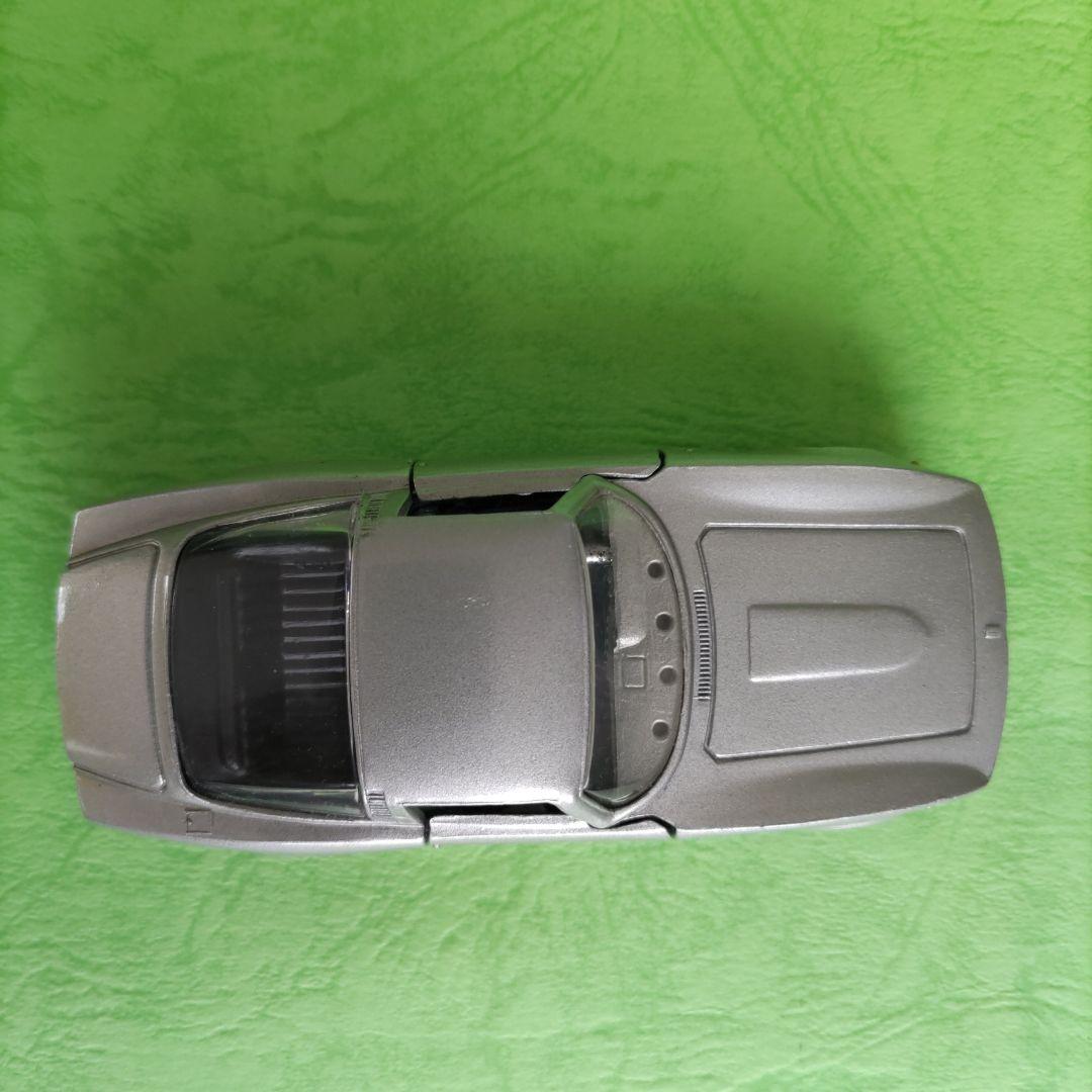 イソ　グリフォ　　ポリトーイズ