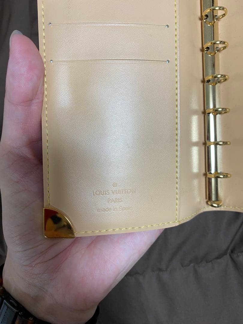 ト*マ様 VUITTON マルチカラー　白　希少　廃盤　★6穴手帳　美品