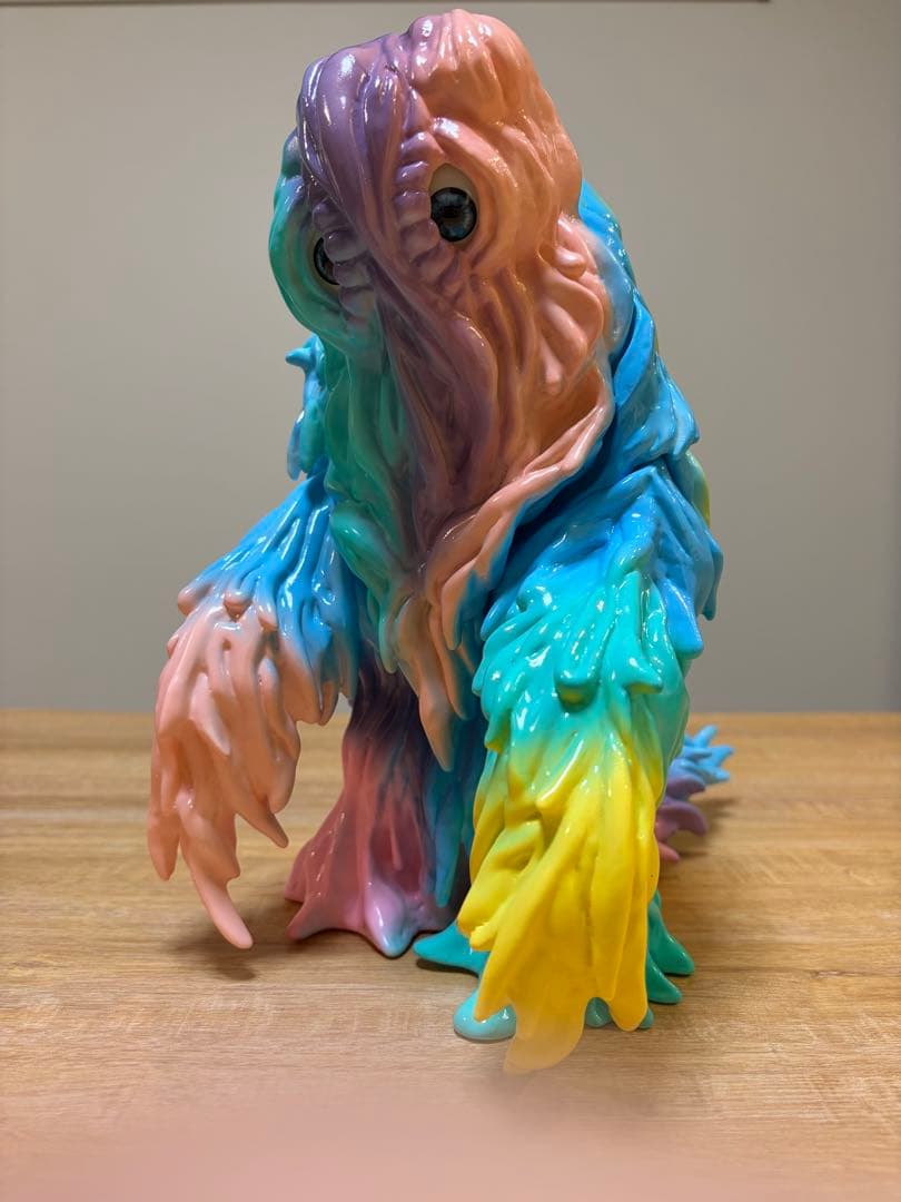 ヘドラ 成長期 フィギュア AMC 陶磁器カラー 限定100体